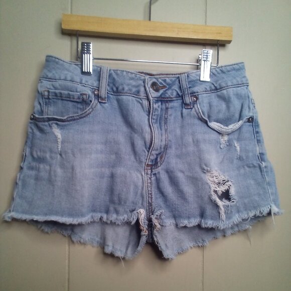 Bullhead Pants - Bullhead Shorts 5 Denim Distressed Raw Hem Blue